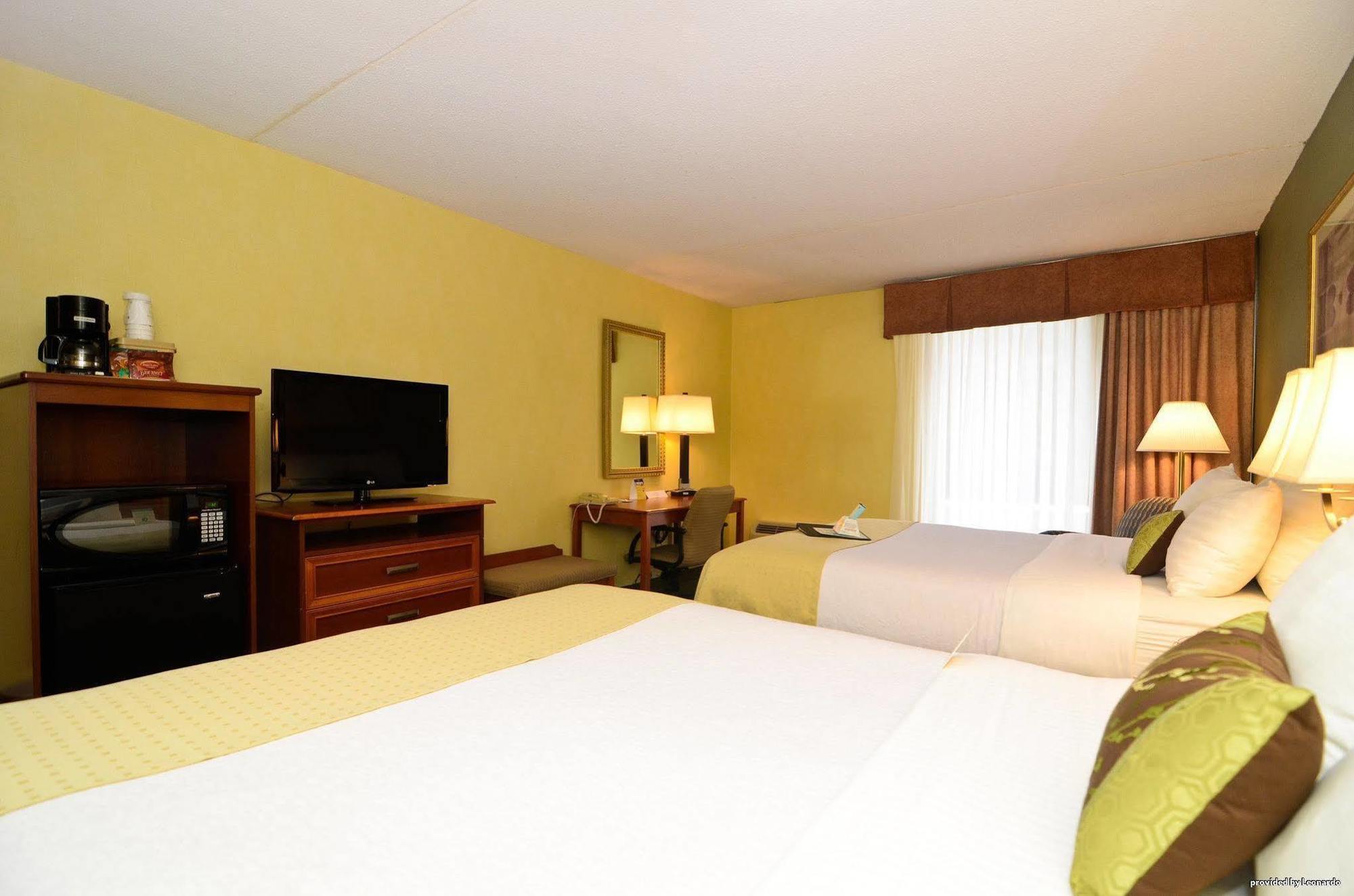 Best Western Tomah Hotel Oda fotoğraf